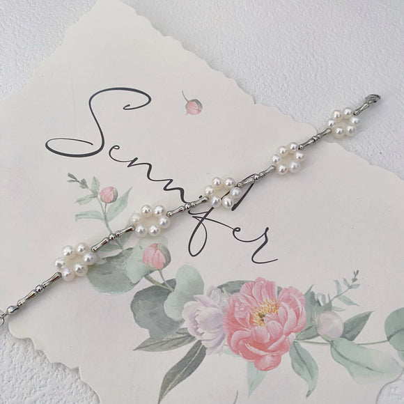 Daffodils Pearls Bracelet