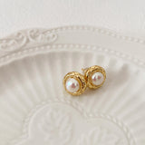 Margaret Pearls Earring