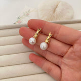 Dancing Bunny Pearls Earring