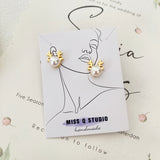 Elk Pearls Earring