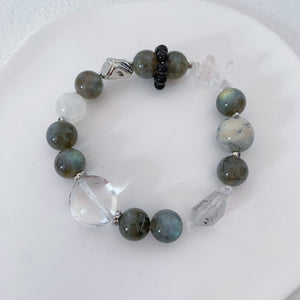 Moonlight Labradorite Bracelet