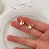 Elk Pearls Earring