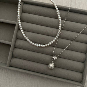 Gabriel Pearls Necklace Set