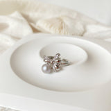 Bow Gray Pearls Ring