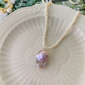 Aurora Baroque Pearls Necklaces