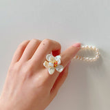 Floral Baroque Pearls Rings