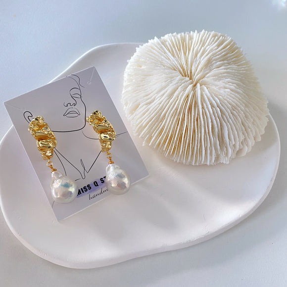 Gold Baroque Pearls Earrings