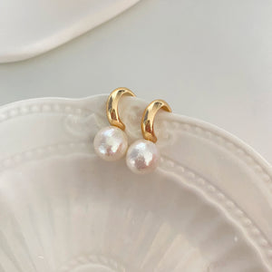 Classic Baroque Pearls Earring