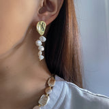 Strew Floral Pearls Earrings