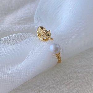 Cat and Pearls Rings