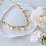 Vantage Lace Pearls Necklaces