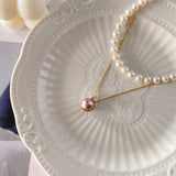 Signature Pendant Pearls Necklaces