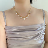 Vantage Lace Pearls Necklaces