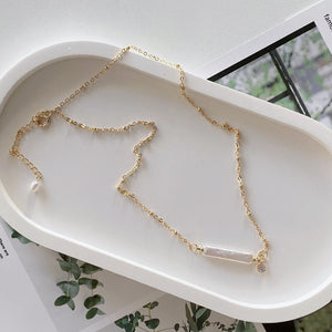 Linear Pearls Necklaces